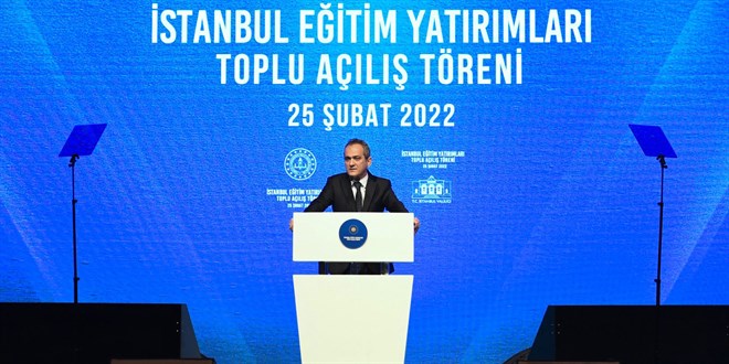 Bakan Özer: 1,2 milyon öğretmenle devasa bir eğitim sistemine sahibiz