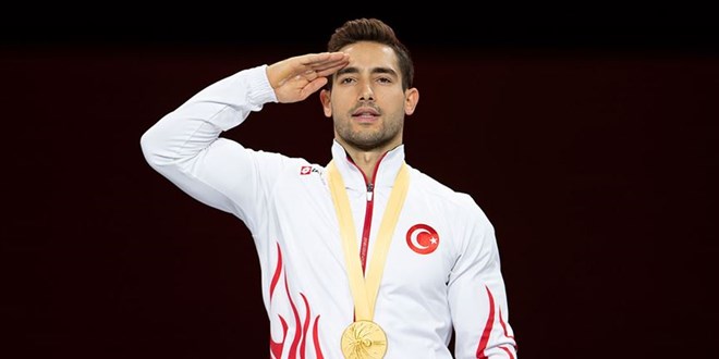Milli cimnastikçi İbrahim Çolak, Dünya Kupası'nda altın madalya kazandı