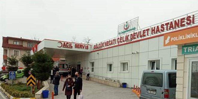 Tabancayla karnından vurulmuş halde bulunan kadın hastaneye kaldırıldı