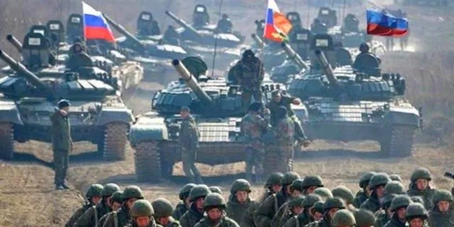 Ukrayna'dan silah bırakan Rus askerlerine af ve para garantisi