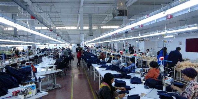 Çocukluk hayalini gerçekleştirdi...Kurduğu fabrikada yüzlerce gence istihdam sağladı