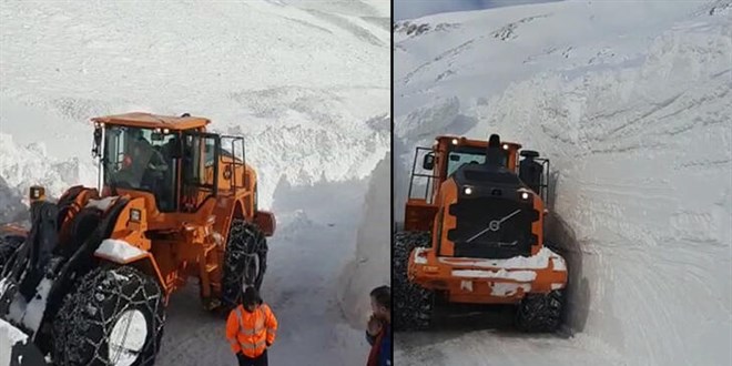 40 gün sonra açılan Van-Bahçesaray yoluna yine çığ düştü