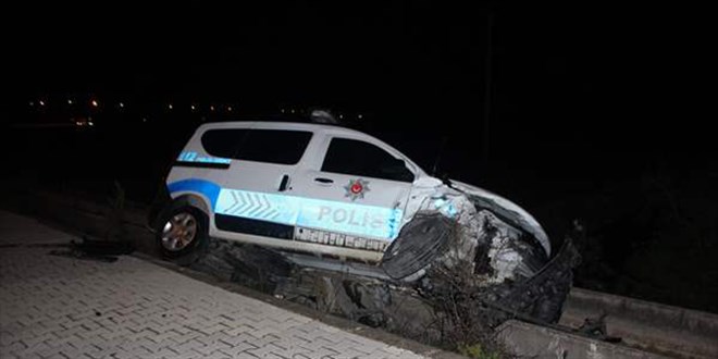 Antalya'daki trafik kazasında 1 polis yaralandı
