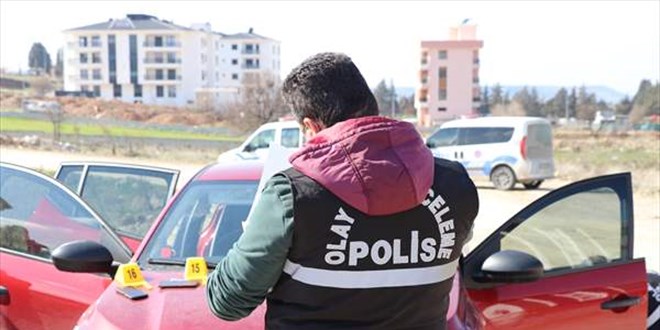 Denizli'de bir kişi bıçaklanarak öldürüldü