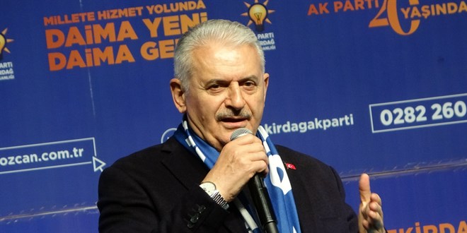 Binali Yıldırım: Yolları böleriz, Türkiye'yi böldürtmeyiz