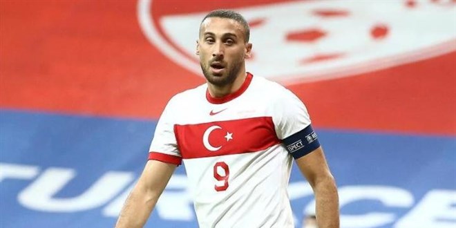 Cenk Tosun'dan kötü haber