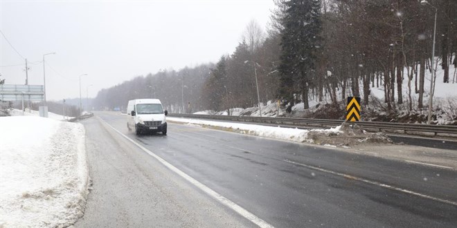 Bolu Dağı'nda 5 gün sürecek kar yağışı başladı