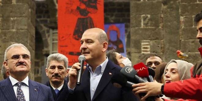 'Hep birlikte dünyaya güçlü bir ses vermemiz lazım'