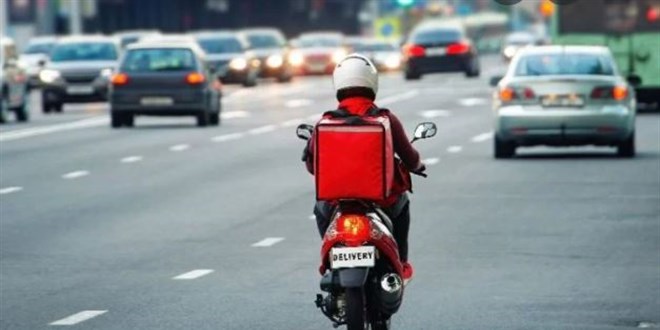 İzmir'de motosikletliler ve motokuryeler trafiğe çıkamayacak