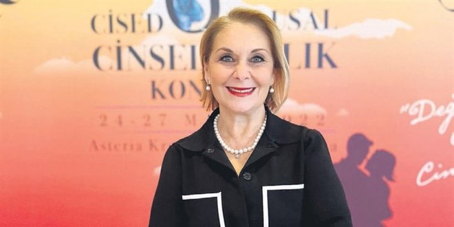 60 yaşında aile danışmanı oldu