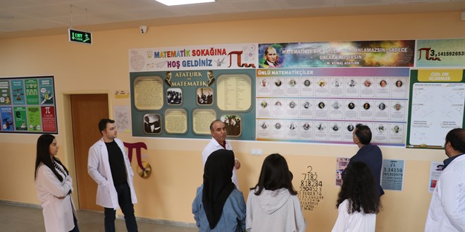 Öğrenciler matematiği