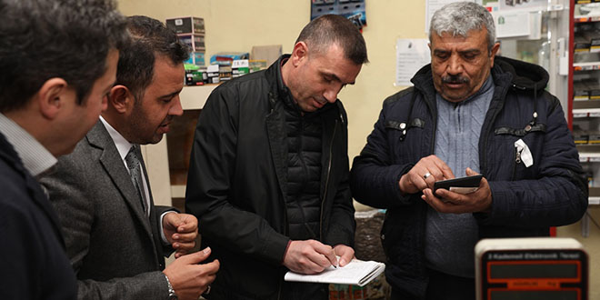 Belediye, 3 bakkalın veresiye defterini satın aldı