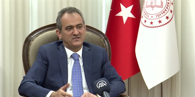 '5 bin lisans mezunu 'mesleki eğitimle' kariyerini yeniden planladı'