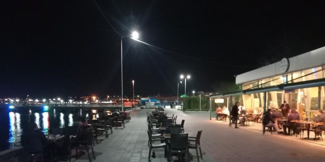 Bir şehir sessizliğe büründü: Balkan soğukları vatandaşı eve kapattı