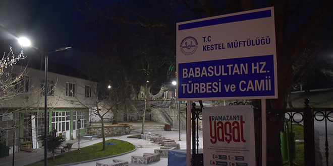 Dere yatağına kurulan mini santralle caminin tüm enerji ihtiyacı karşılanıyor