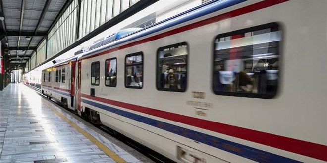 Ramazan Bayramı'na özel tren seferleri artırıldı