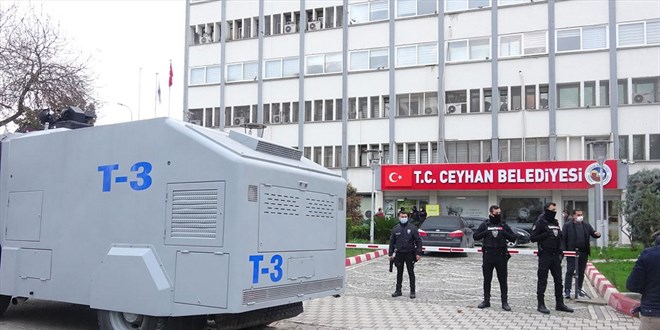 PKK'ya finansman sağlamaktan yargılanacak CHP'li üye görevden uzaklaştırıldı