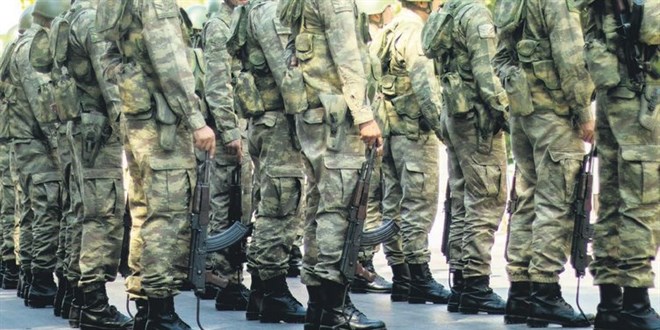 FETÖ mağduru Nuri Üsteğmen'in hakları iade edildi, görevine başladı