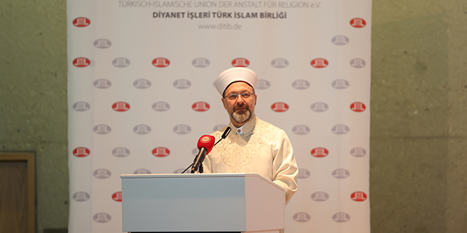 Ali Erbaş: Aileyi sağlamlaştırdığımızda pek çok sorun çözülecek
