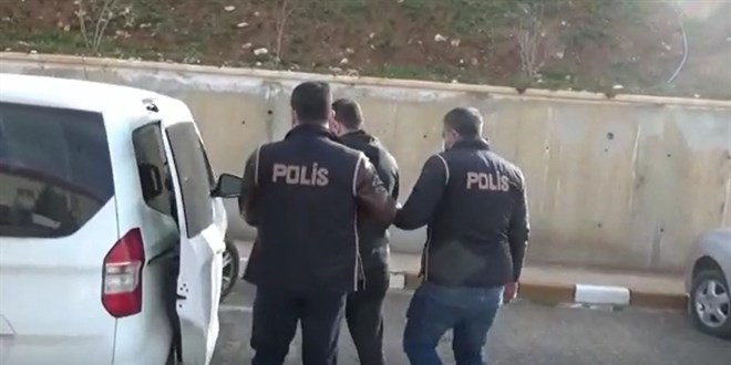 Gaziantep'te FET operasyonu: 15 gzalt