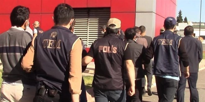 Denizli'de FETÖ operasyonunda 5 üye yakalandı