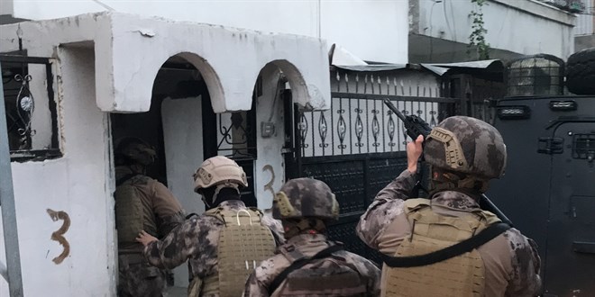 Adana'da DEA'a ynelik operasyonda 6 zanl yakaland