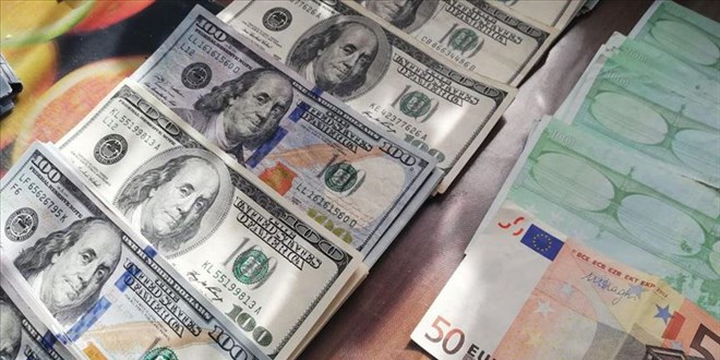 Tekirdağ'da 16 bin 800 lira ve 900 dolar bulan kişi parayı sahibine ulaştırdı