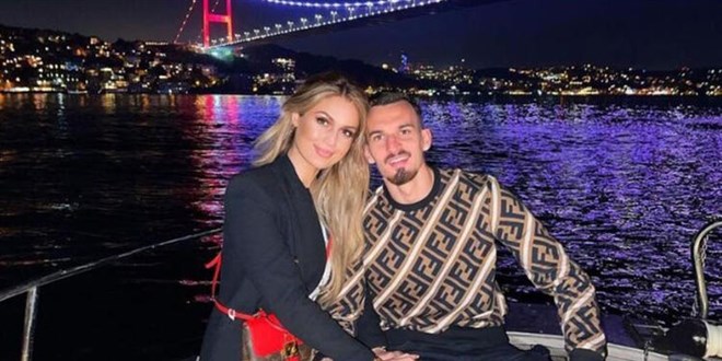 Sevgilisini darbettiği iddia edilen FB'li Berisha'ya uzaklaştırma kararı