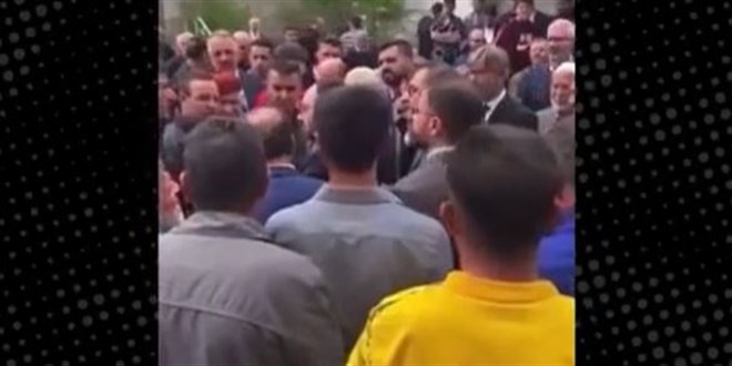 Bayramlaşma ziyaretindeki Ak Parti heyetine vatandaş tepkisi