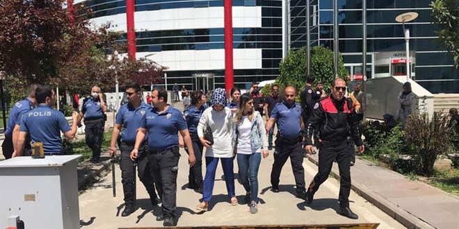Adıyaman'da adliye çıkışı kavga: 3 yaralı, 5 gözaltı