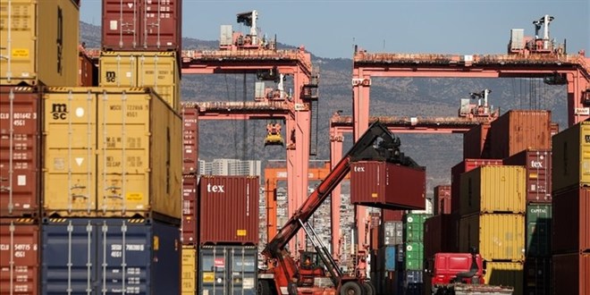 İhracatta rekor serisi hız kesmiyor: 250 milyar dolar aşılacak