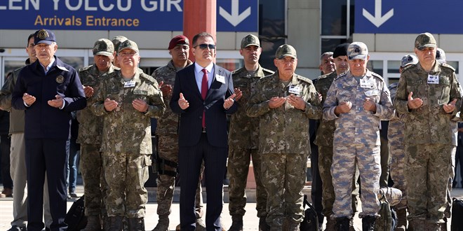 Türkiye şehitlerini uğurluyor