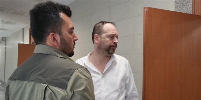 Fatih Tezcan hakimleri hedef gösterdiği iddiasıyla hakim karşısında