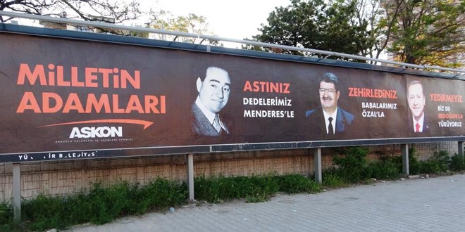 CHP'nin kampa girdiği Van'da dikkat çeken afiş