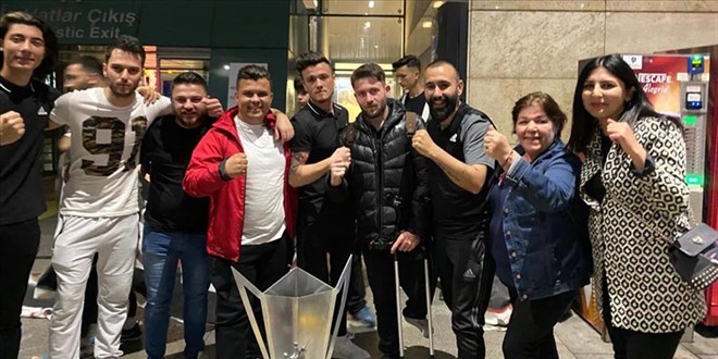 Etimesgut Belediyespor Ampute Futbol Takımı, Avrupa şampiyonluğunu kutladı