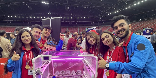 Aynı anda balık ve bitki yetiştirmeyi sağlayan proje TEKNOFEST'te zirvede
