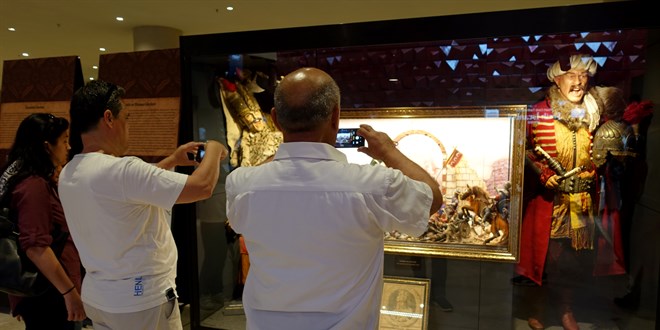 'Fetih İstanbul Sergisi' AKM'de açıldı
