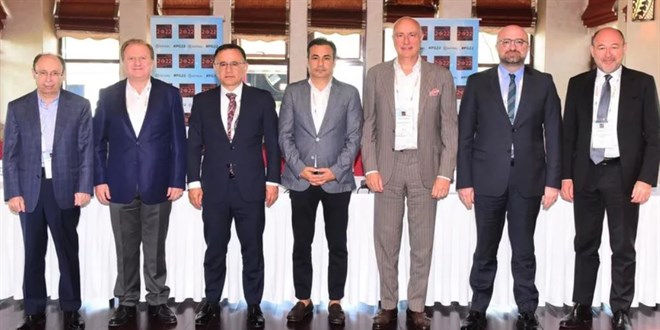 Maaşlar eridi, o sektörden çalışanlara yüzde 40 ara zam geldi