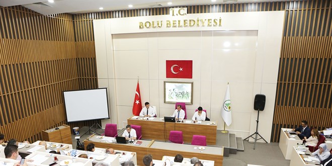 Mahkemeden kadın meclis üyesine belediye başkanından koruma kararı