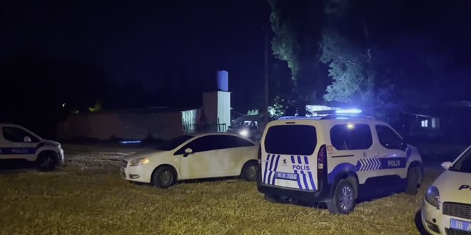 Bursa'da amcalarının silahla vurduğu iki kardeş öldü