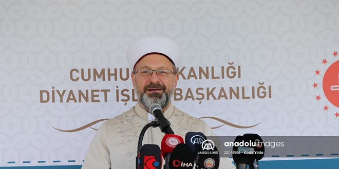 DİB Başkanı Erbaş: Yatılı Kur'an kurslarımızın sayısı 2 binlere ulaştı