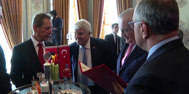 Çalık Holding Yönetim Kurulu Başkanı'na Arnavutluk'un en yüksek devlet nişanı' verildi
