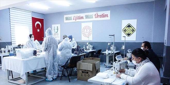 Bursa'da meslek lisesini tercih eden 5 bin öğrenciye burs