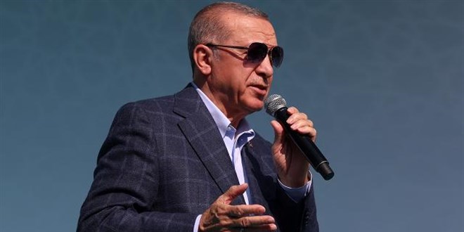 Erdoğan: Annelerin evlatlarını kaçıranlara hesabını soruyoruz, soracağız