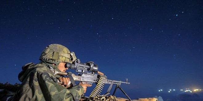 Hakkari'de 4 terörist etkisiz hale getirildi