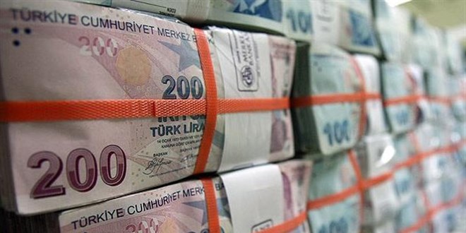 Hazine 1,5 milyar lira borland