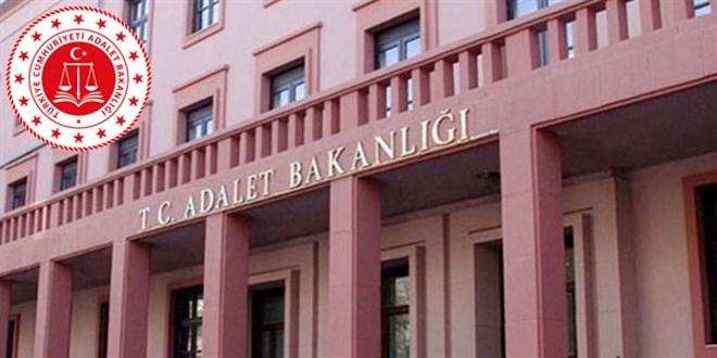 Bakanlktan 'Adliyede yaz Kur-an kursu' aklamas