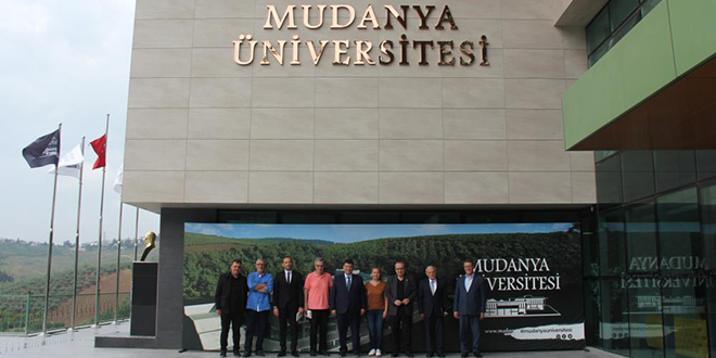 Mudanya niversitesi 7 blmle 11 Ekim'de kaplarn ayor