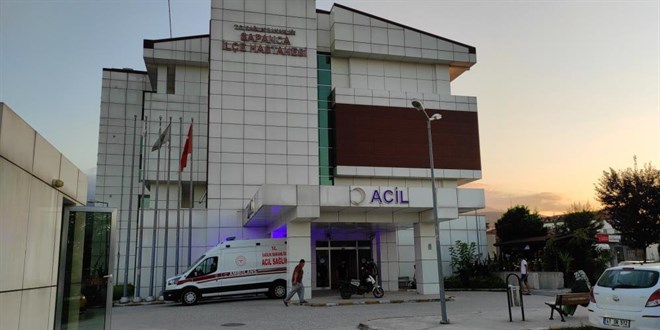 Mesai saatleri dışında tapu dairesine gidip 3 memuru darp ettiler