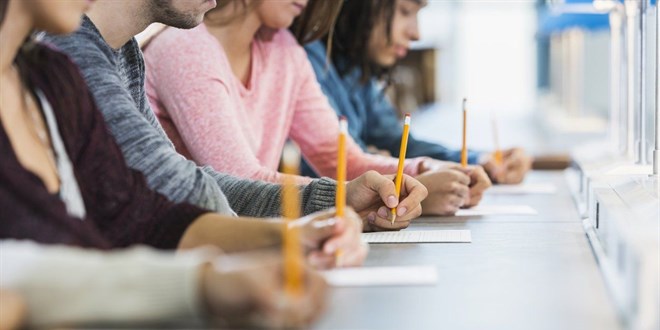 2,5 milyon kişi yeniden üniversiteye dönecek